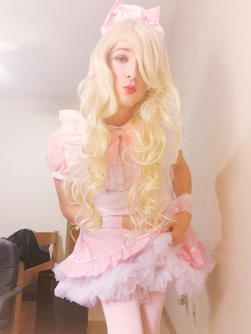 glorfem: Anyone in need of a sissy maid?! Willing to do anything they desire.  Sweet