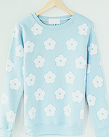 yuffii:  yuffii:  Blue tops from Sweetbox  you can enter ‘dyanara’ for a 10% discount off your purchase <3 