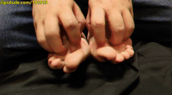 my-nervoussystem:My, my, what a terribly helpless position to find your cute little feet in.