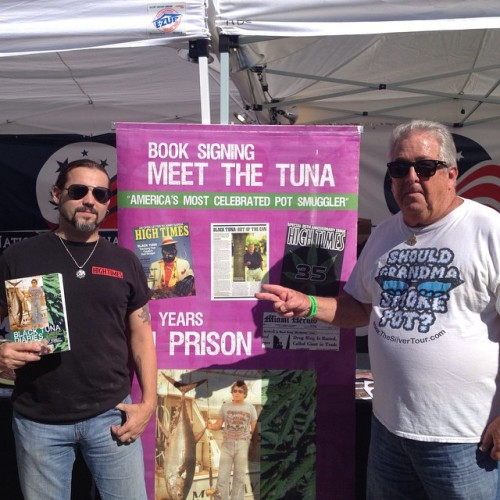 Friend and legendary cannabis activist Bobby “Black Tuna” Platshorn @hightimesmagazine #cannabiscup #washington (at Everett Comcast Arena)