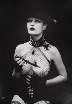 teatroalchemico:IRINA IONESCO