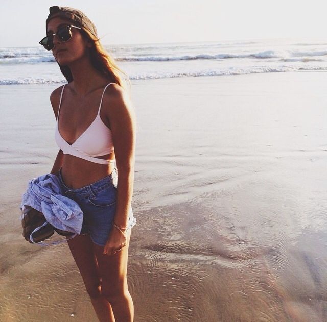 petah-l:  cahlie:  rnotel:    EYECANDY   similar here  boho // whatever  indie//boho