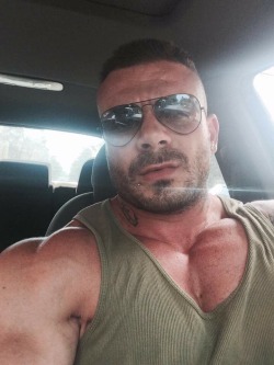 Men & Muscle