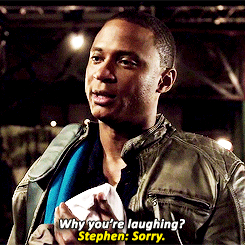 geekychicrules:  thearrowgifs:Arrow s2 vs. s3 bloopers  BrOTP!