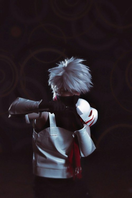 Kakashi and Yamato on russian cosplay-fest Oni No Yoru@firelightorion Kakashi@esteno-targiz Yamato