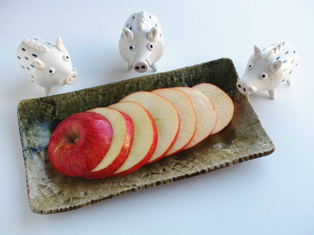 Kosa日記 りんご 輪切りりんご Apple イノシシ いのしし 猪 亥 陶芸