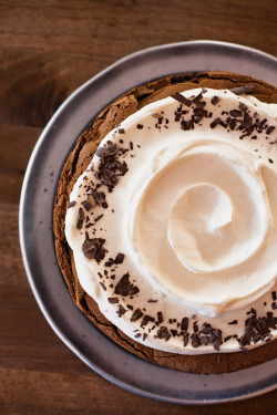 do-not-touch-my-food:  Mississippi Mud Pie