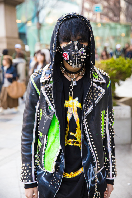 tokyo-fashion:  Ryunosuke, Nashu and Ayumu are leaders of a group of uber-stylish Japanese high school boys who have stormed the streets of Harajuku over the last few months. These photos are from our recent coverage of Tokyo Fashion Week street style