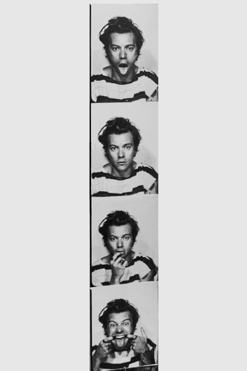 harrystylesdaily:Harry’s photobooth roll for the Gucci Mémoire D'une Odeour campaign without text (v