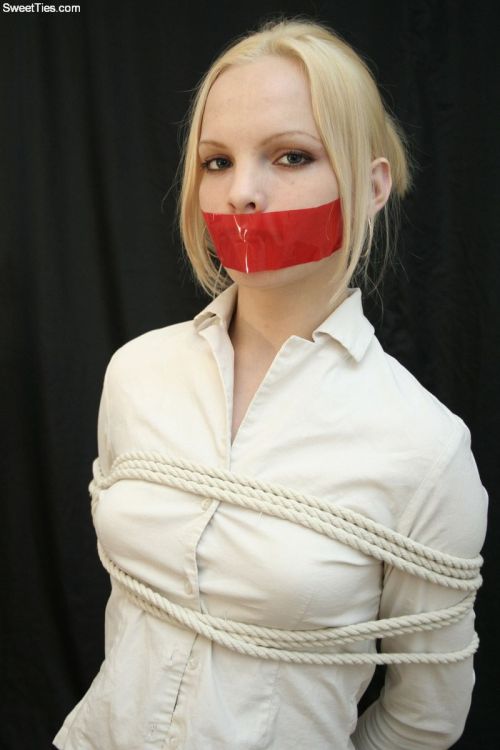 bondagehedgehog:Anya Rush adult photos