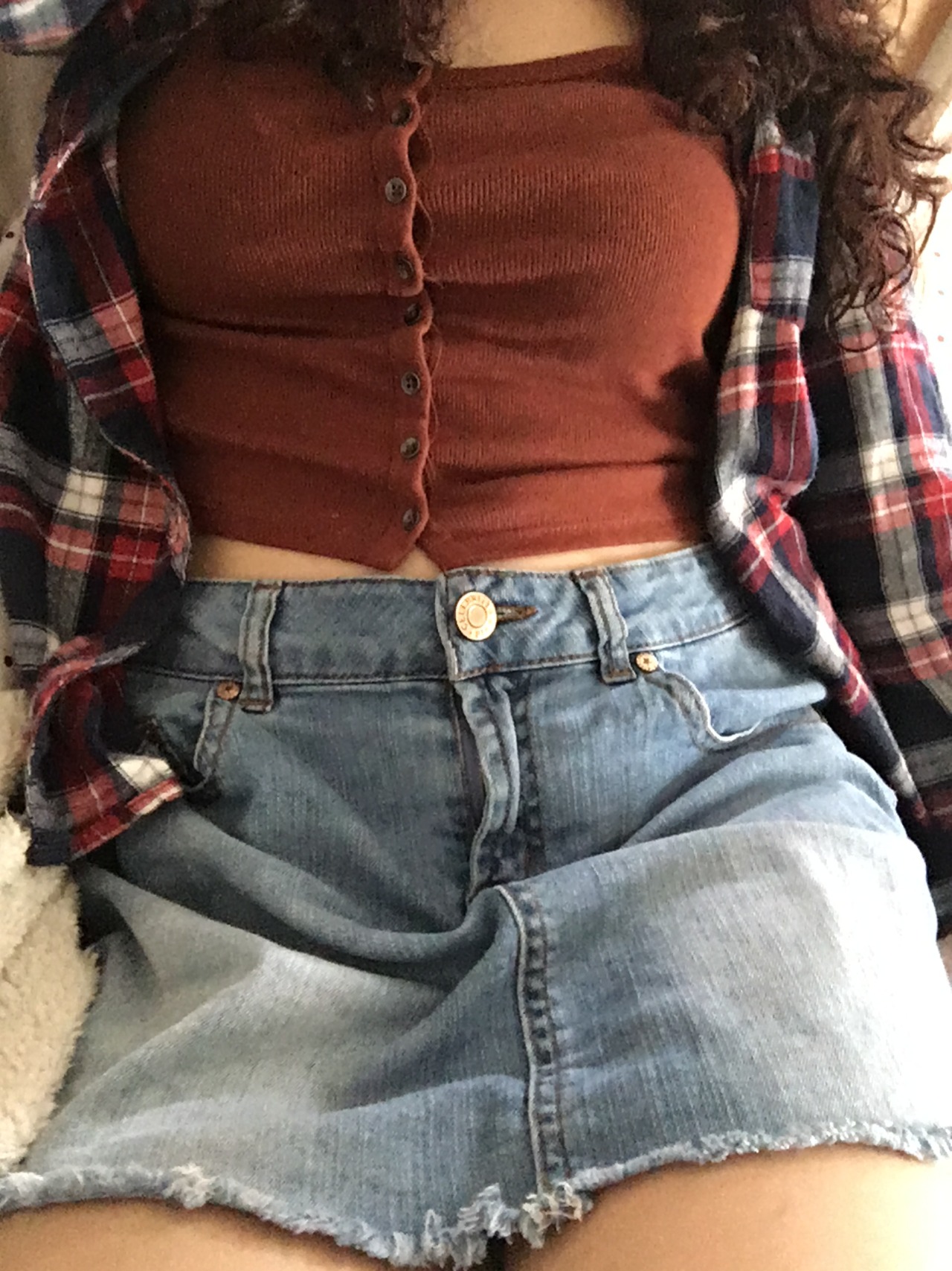 outfit of the day I guess? curly hair takes so long to dry fully 😓
