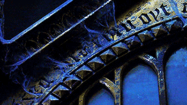 neillblomkamp:  Harry Potter and the Sorcerer’s Stone (2001) Directed by Chris