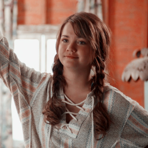 packscreenszx: ɪᴄᴏɴs：Maia Mitchell as Mack (Teen Beach Movie) ♡ғᴀᴠ/ʀᴇʙʟᴏɢ ₊˚✧