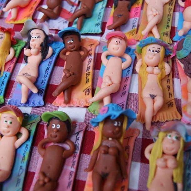 naturistelyon:  Nude beach