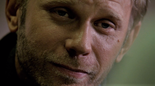 wheresurmoose: He’s excruciatingly handsome. Mark Pellegrino as Jacob in Lost. Screencaps done by @/