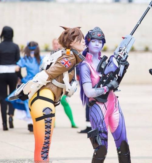 Cosplayed Widowmaker to Brisbane supanova 2017 two weeks ago, had a great time meet so many amazing 