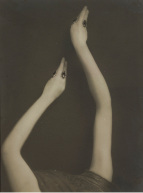 mapetitemelancolie: Emil Otto Hoppé- Snakes: The sinuous arms of the famous dancer Roshanara,