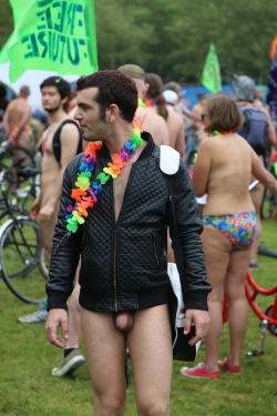 teamwnbr:  World Naked Bike Ride Brighton