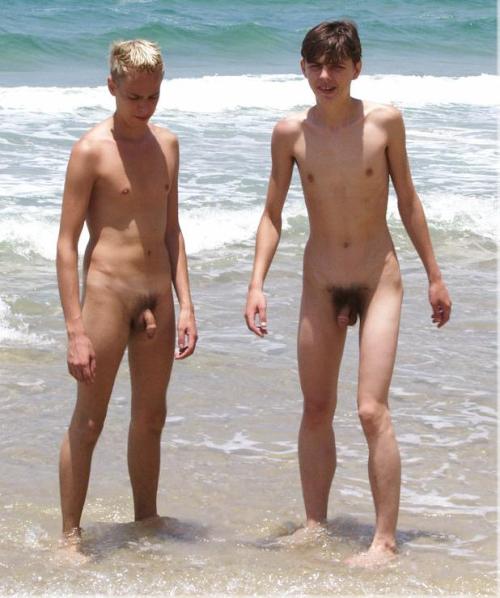 Cute nudist boys beach