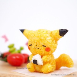 buchichu:  Just a bunch of yummy-looking Pokemon sushi! 