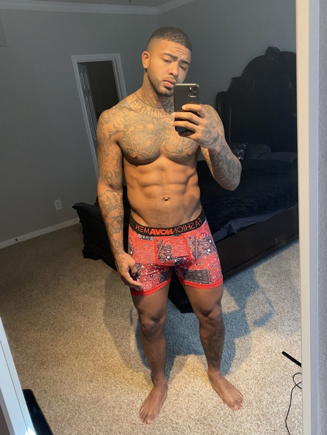 missnlinc:Hit R Miss 🔨👉🏾
