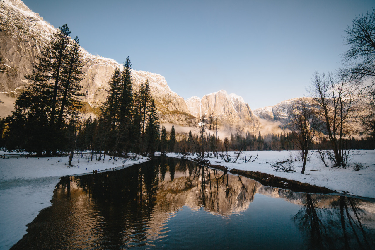 karl-shakur:  Yosemite, CAby Karl-Shakur // Instagram  