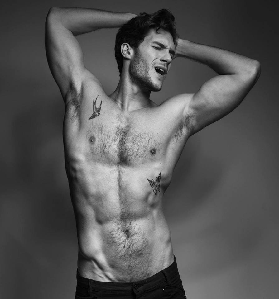 stars-garters:  Steve Moriarty, Max Emerson, Ricardo Baldin, Levi Jackson, Brent