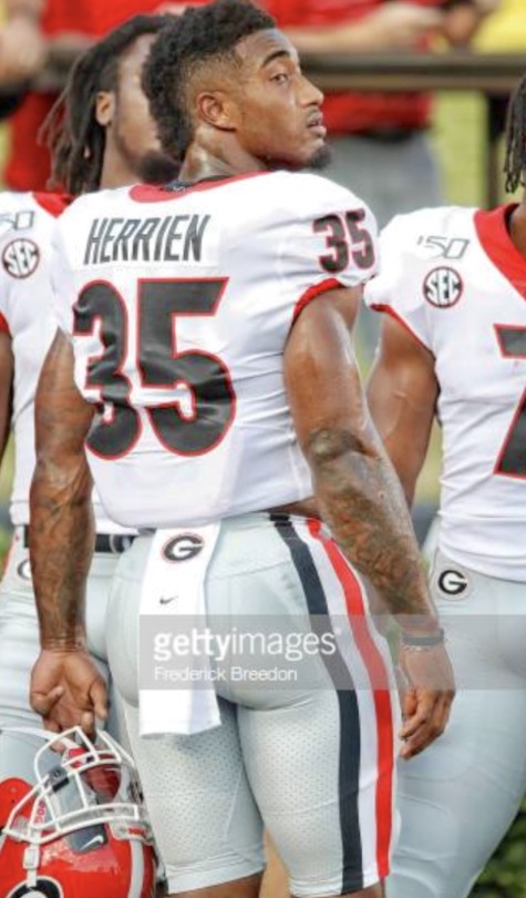 xemsays:xemsays:xemsays:xemsays:xemsays:xemsays:BRIAN HERRIEN - running back 🍑 Georgia Bulldogs 🏈 natural sex appeal 😈Georgia Bull Dawgs running back 🏃 🏈 H A N D S O M E college football stud, FOR REAL💪🏾