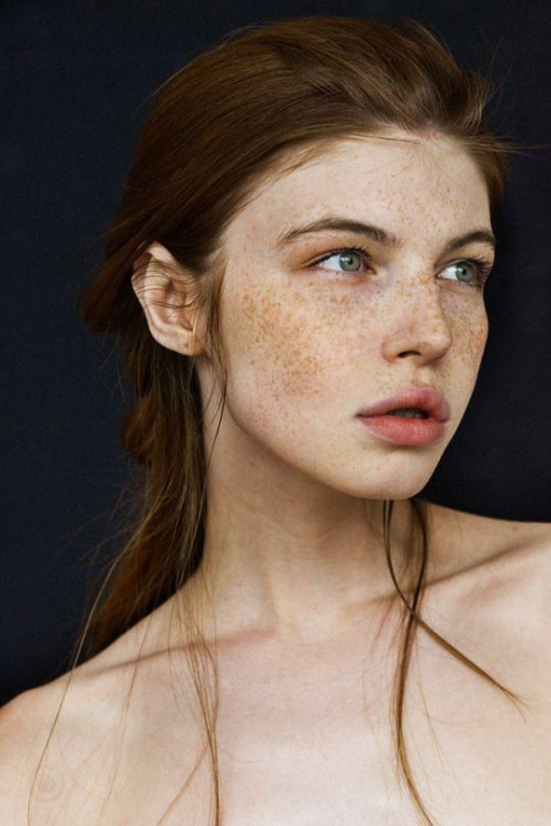 A Shrine To Redheads