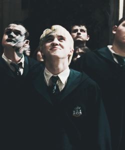 lets-crucio:  27 of 75 Scream Captures of Draco Malfoy  