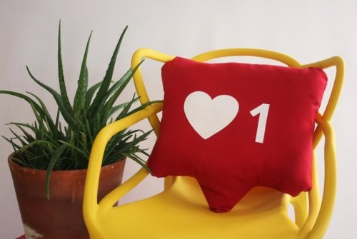 Instagram Heart Notification Pillow //dirtsastudio