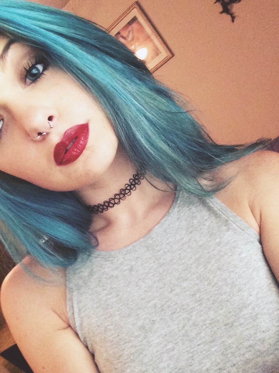 fuck-it-idc:  💋💋💋 