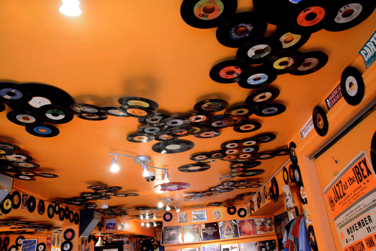 rdcphotography:  February 17, 2014 Som Records Washington, D.C.; 14th Street