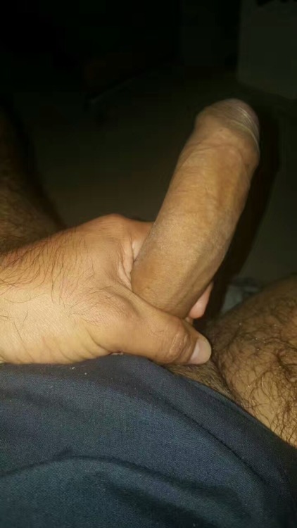 feointrepido: Rico pitote uncut  Gordibueno