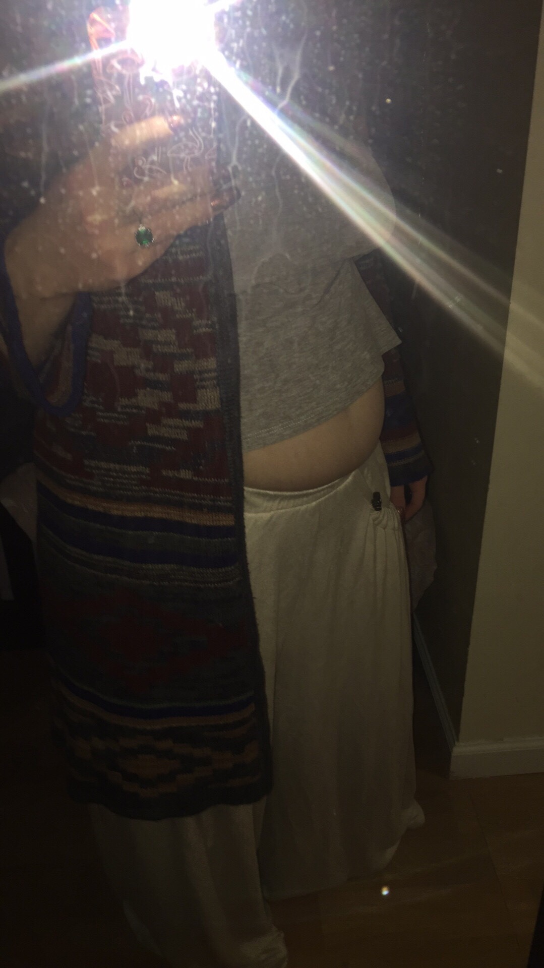 :Having a love affair with this belly of mine 🥰 