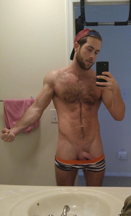 brainjock:  All-America hairy stud. While he doesn’t have a hung dick, I bet he still beat the pussy up with that straight cock.