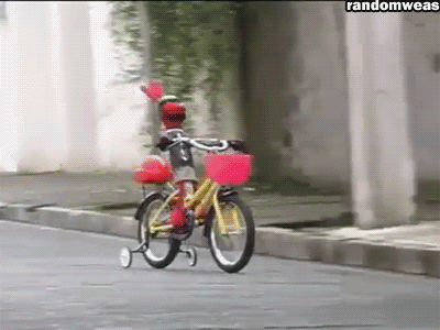randomweas:  somos-prisioneros-de-la-realidad:  randomweas:  Bodoque no sabía andar