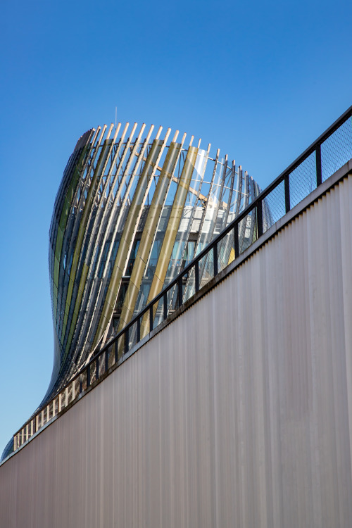  Another angle of La Cité du Vin, Bordeaux by sir20 