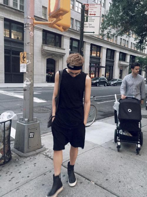 150716 Rap Monster’s Tweet 뉴욕 #김데일리 #rickowens http://t.co/k9VwrMFgP4New York #KimDaily #rickowens 