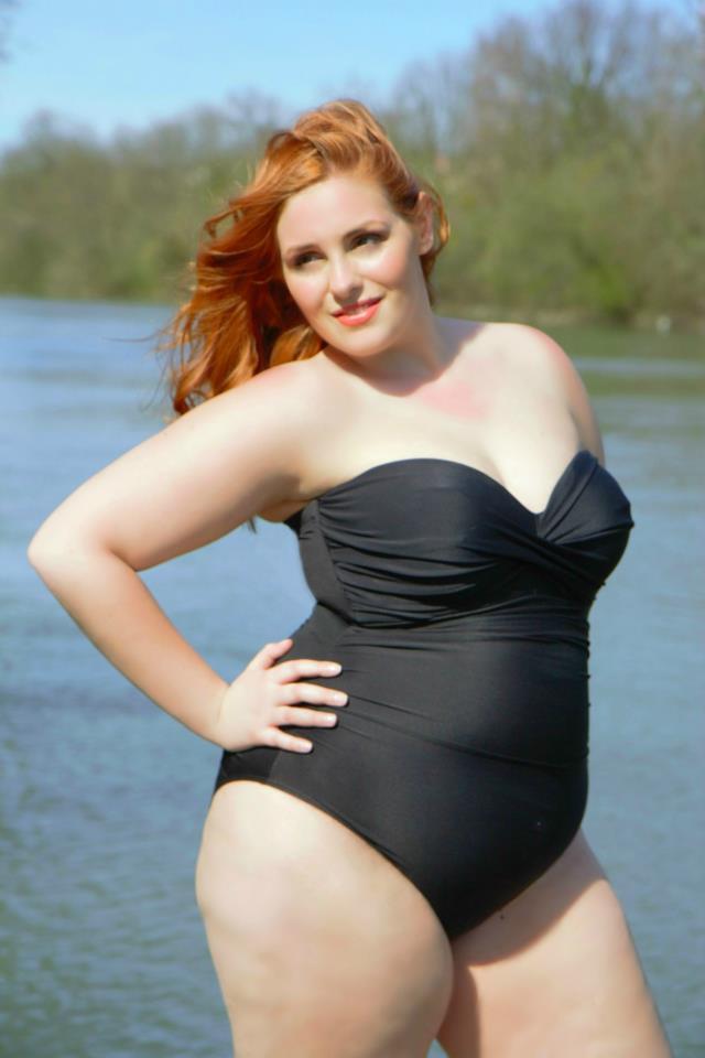 planetofthickbeautifulwomen:        Plus Size Model Marianne Ternois(France)