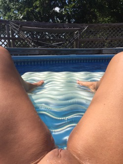 justplayin5162:  Finally pool time!  Happy