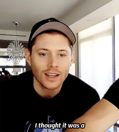 justjensenanddean: Jensen Ackles being a complete cutie pie  [x]