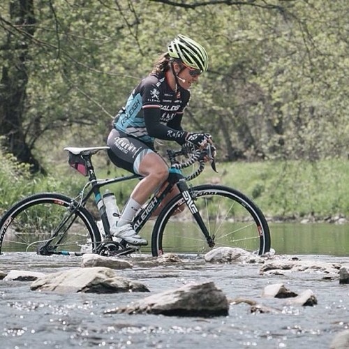 dfitzger: By castellicycling: @piloucaro at Almanzo fording a river.