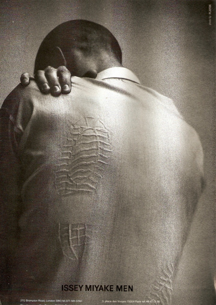 a-state-of-bliss:  Issey Miyake Spr/Sum 1995  photography by Platon