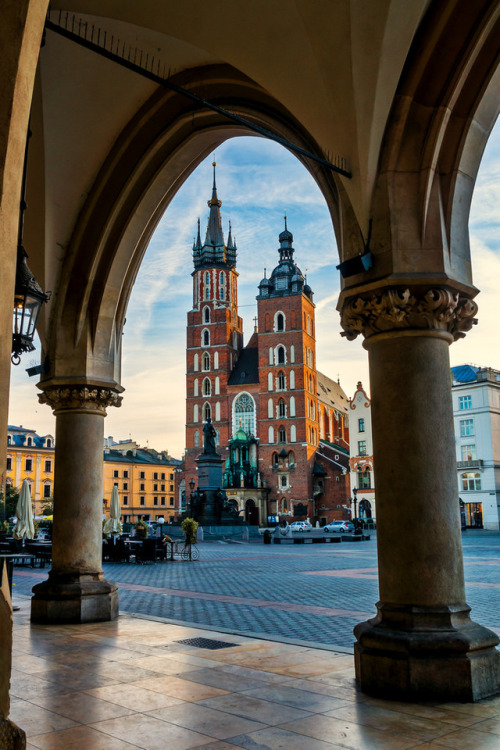 allthingseurope: Krakow, Poland (by Janos Kertesz)