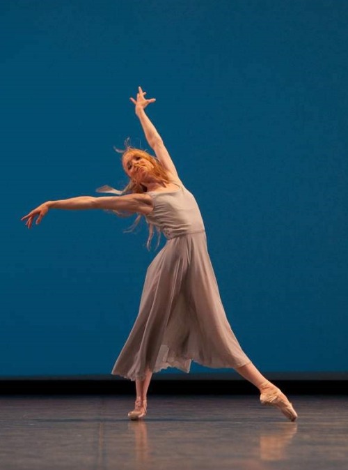 Shelby Elsbree as “Blue Girl” in Jerome Robbins’ “Dances at a Gathering.&rdq