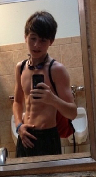 prettygayboys:  similar posts: here 