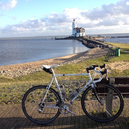 randomitus:  Wouldn’t be #festive500 without a trip out to Marken lighthouse (at Vuurtoren Paard van