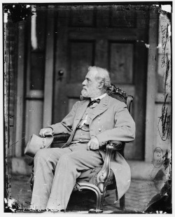 historyfan:  General Robert E. Lee. Confederate