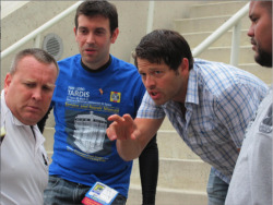 aulli:  randompenguin:  Misha Collins trying to explain to security why all these people are here, half without badges (himself included), many of whom are adorned with popcorn buckets, bendy straws, and kale.  Really.. they’re harmless. We’re just